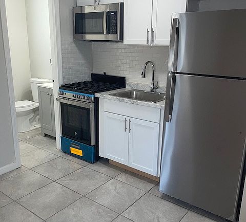 2nd image of 285 Colorado Ave APT C