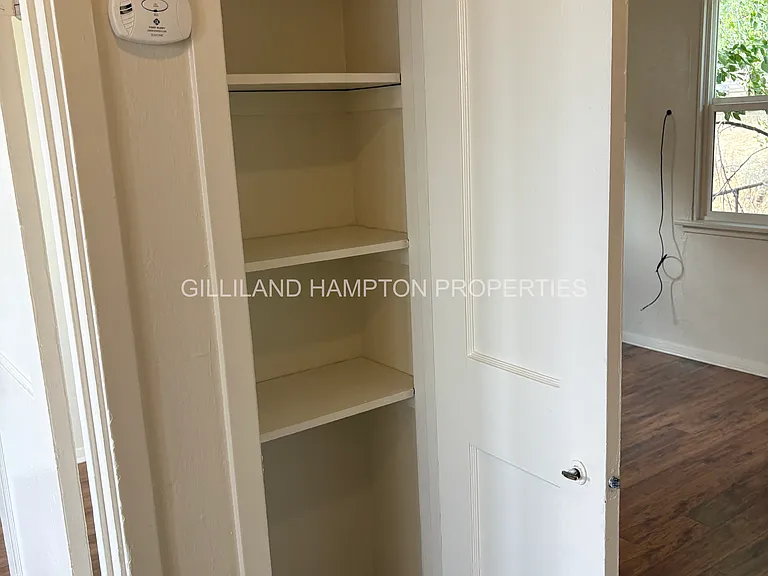 320 NW 15th St #320 — Photo 41
