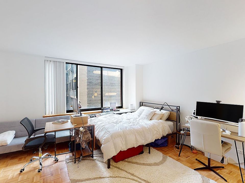 1st image of 250 W 89th St APT 12A
