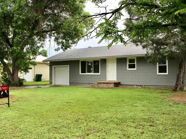 1162 1st St, Phillipsburg, KS 67661