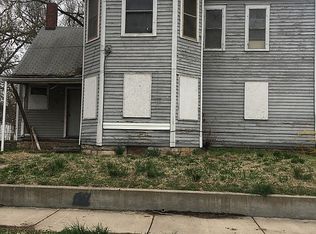 1503 NE Quincy St, Topeka, KS 66608