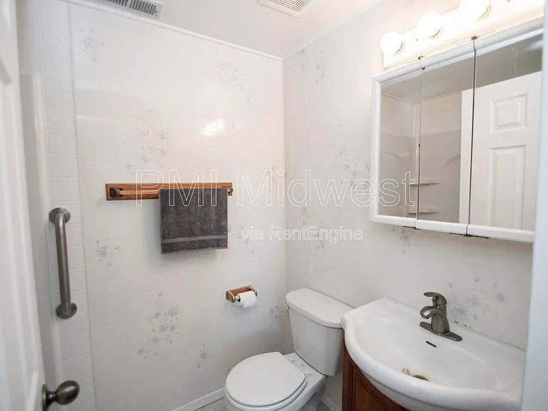 8636 E Edgewood Ave — Photo 13