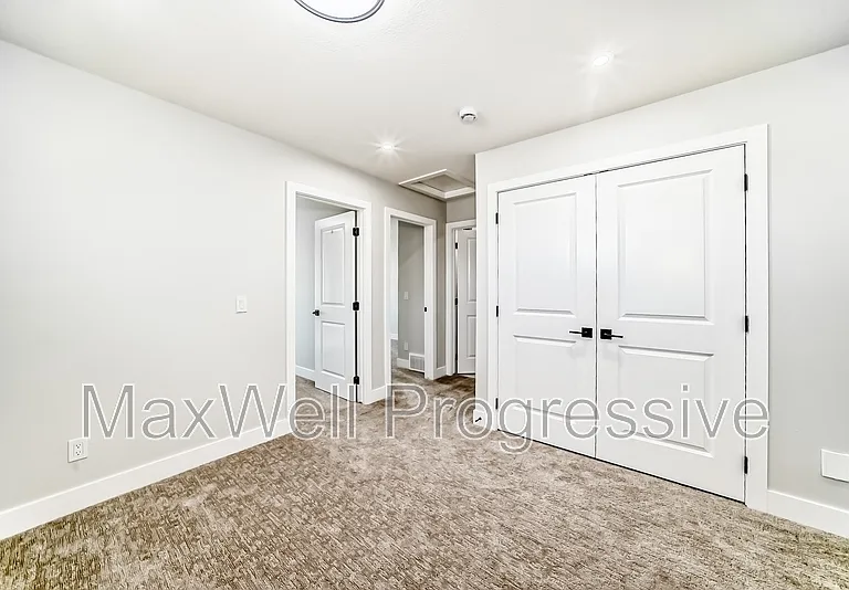 12901 123a St NW #MAIN — Photo 42