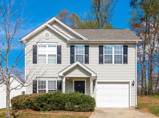 3 Sherbourne Ct, Greensboro, NC 27405