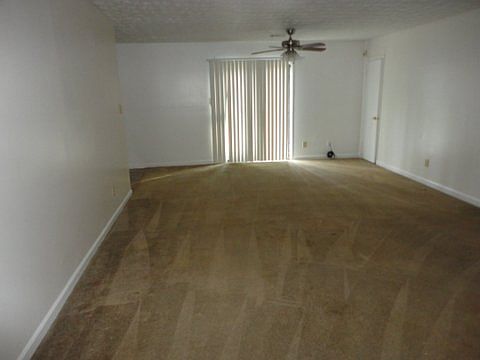 2nd image of 5467 Rocky Pine Dr