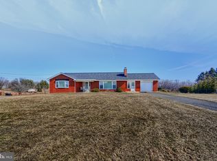 2871 Hilltop Dr, Manchester, MD 21102