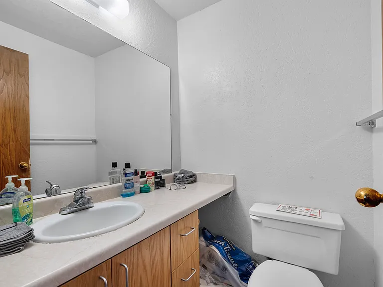 724 W 1720 N #104 — Photo 12