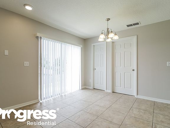 5th image of 1904 Crestridge Dr
