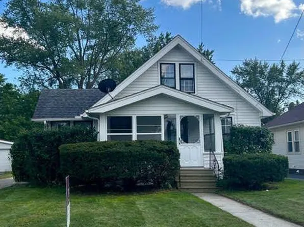 3076 Margaret St, Auburn Hills, MI 48326