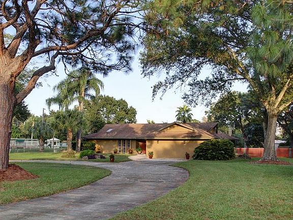 4th image of 1771 Kenesaw Ln