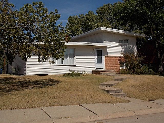 1st image of 335 West 24th Street
