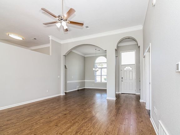 4th image of 4120 Sidlehill Dr