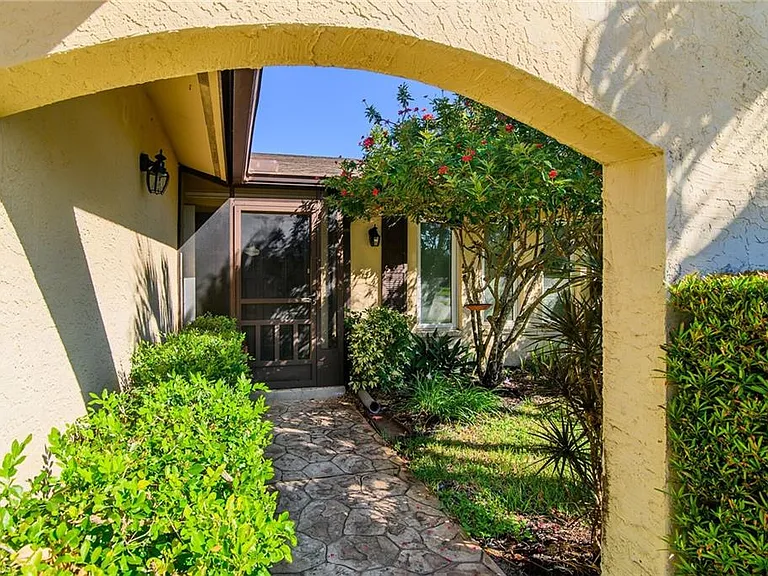 1337 Wisconsin Dr — Photo 3