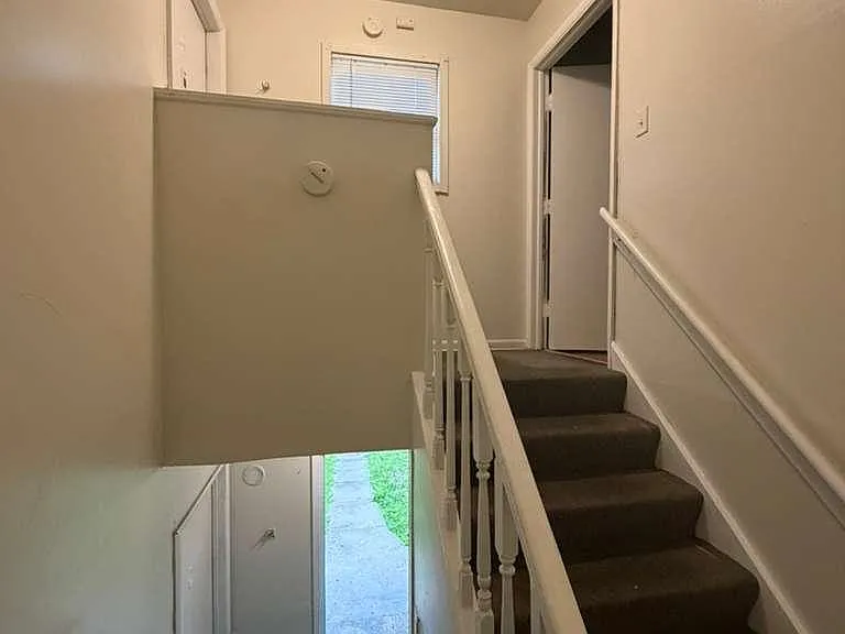 Unit Photo