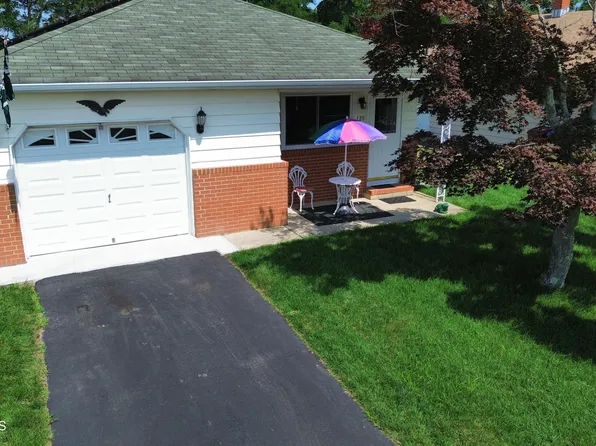 120 Bimini Drive, Toms River, NJ 08757