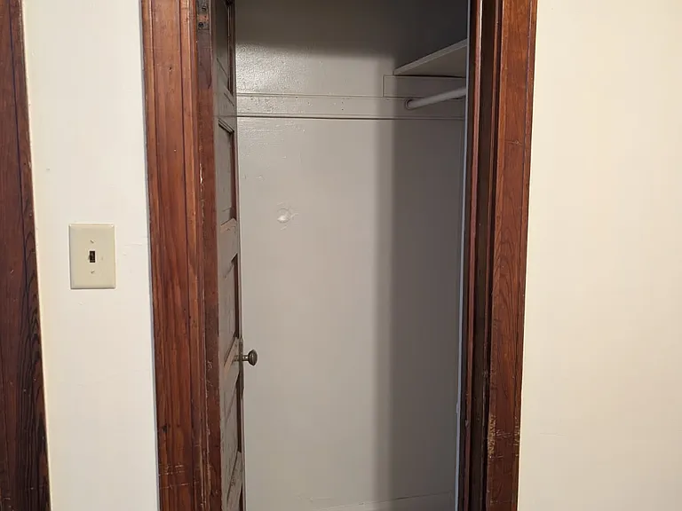 2839 S Harding Ave #1 — Photo 4