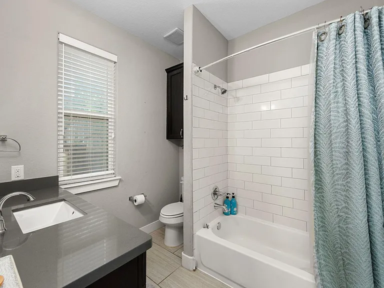 1314 W 21st St #B — Photo 12