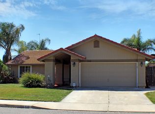 516 Goldenrod Ln, Newman, CA