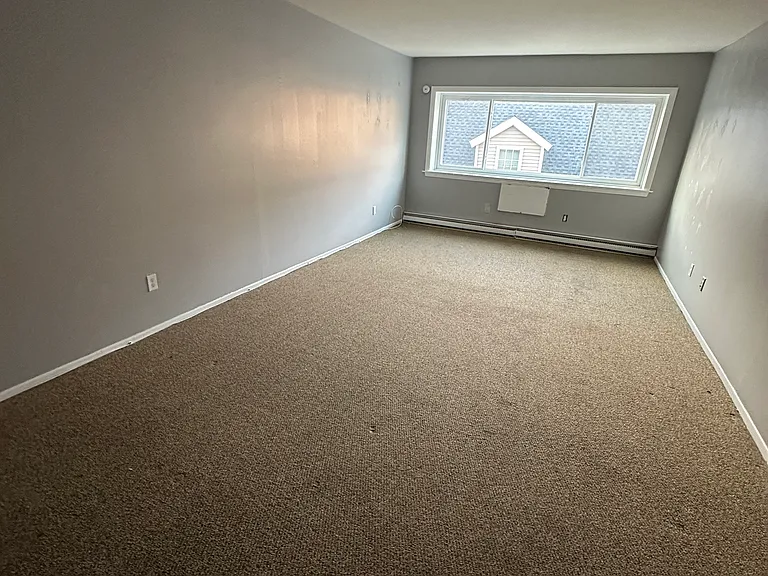 1549 Central Ave #316 — Photo 2