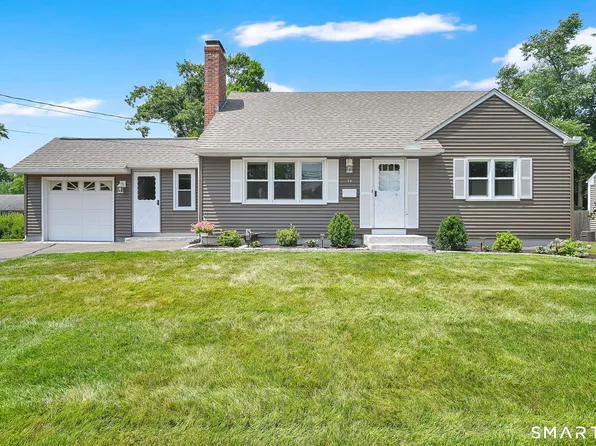 34 Litchfield Drive, Enfield, CT 06082