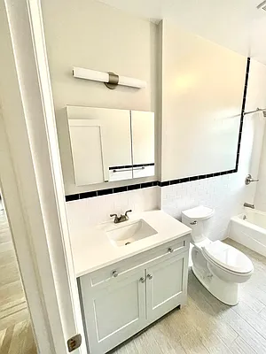 Rented by Pear NYC LLC | media 48