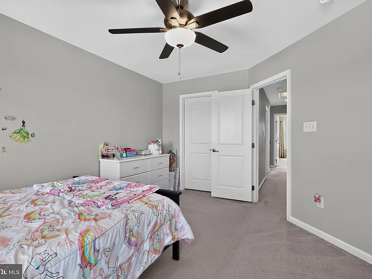 1551 Emily Ct — Photo 28