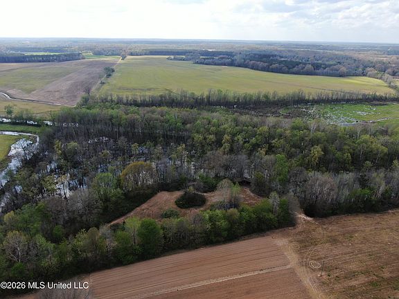 5th image of 350 Miller Rd