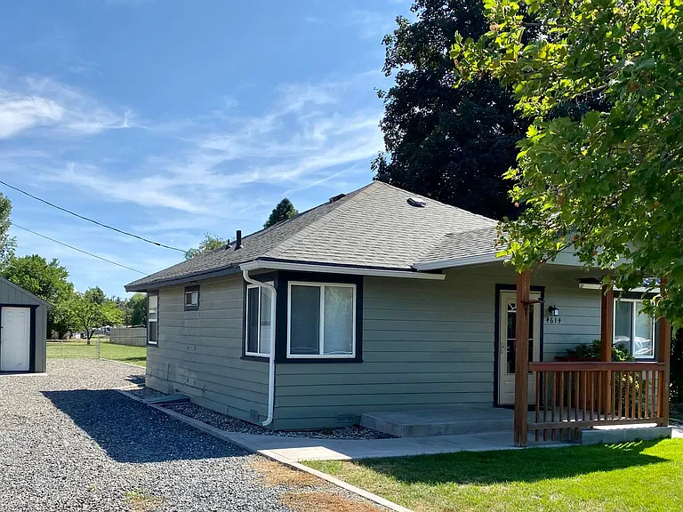 4614 Denver Ave — Photo 1