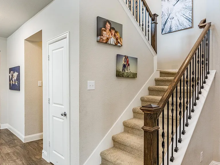 3515 Washington Dr — Photo 32