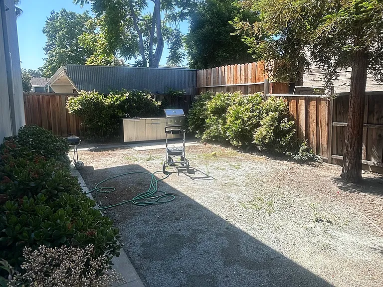 405 S 7th St #6 — Photo 6