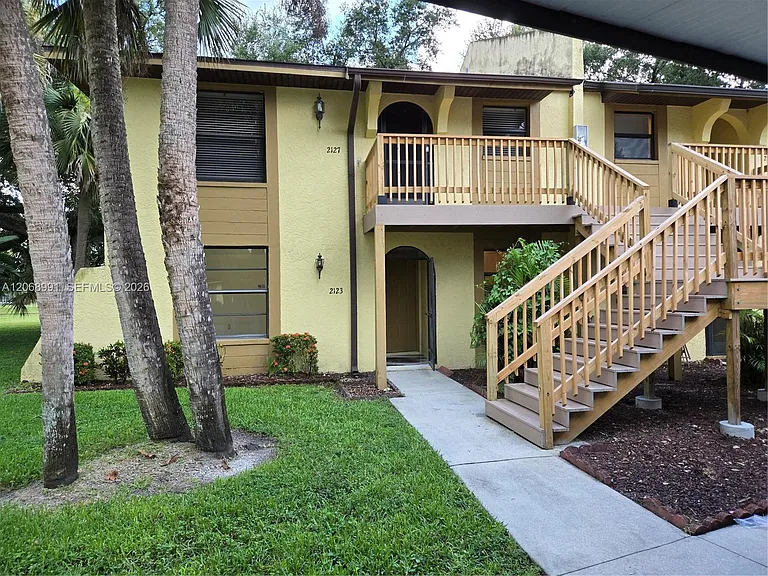 2123 Golfside Village Dr #2123 — Photo 1