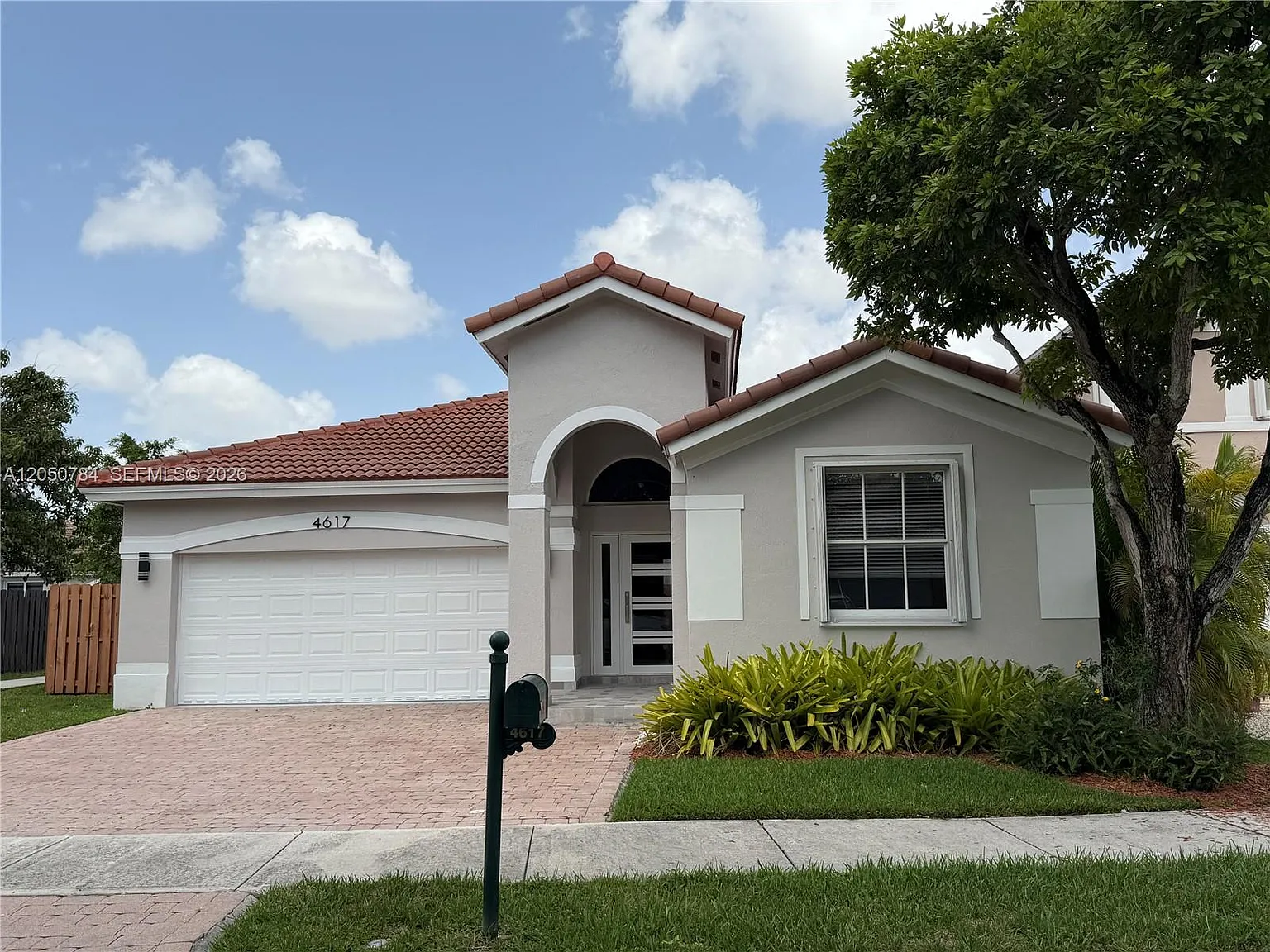 Goldvue Estates — Photo 3