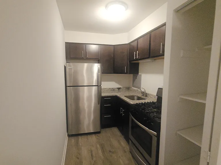 6211 N Kenmore Ave #507 — Photo 10