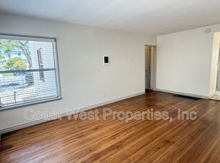 1041 Loring St, San Diego, CA 92109