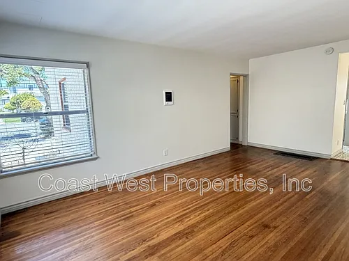 1041 Loring St Photo 1