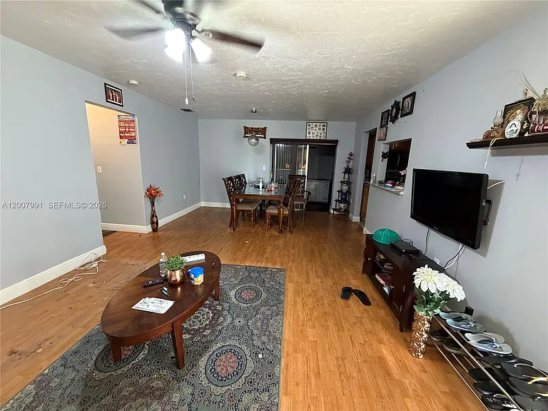 1160 NW 77th Way — Photo 4
