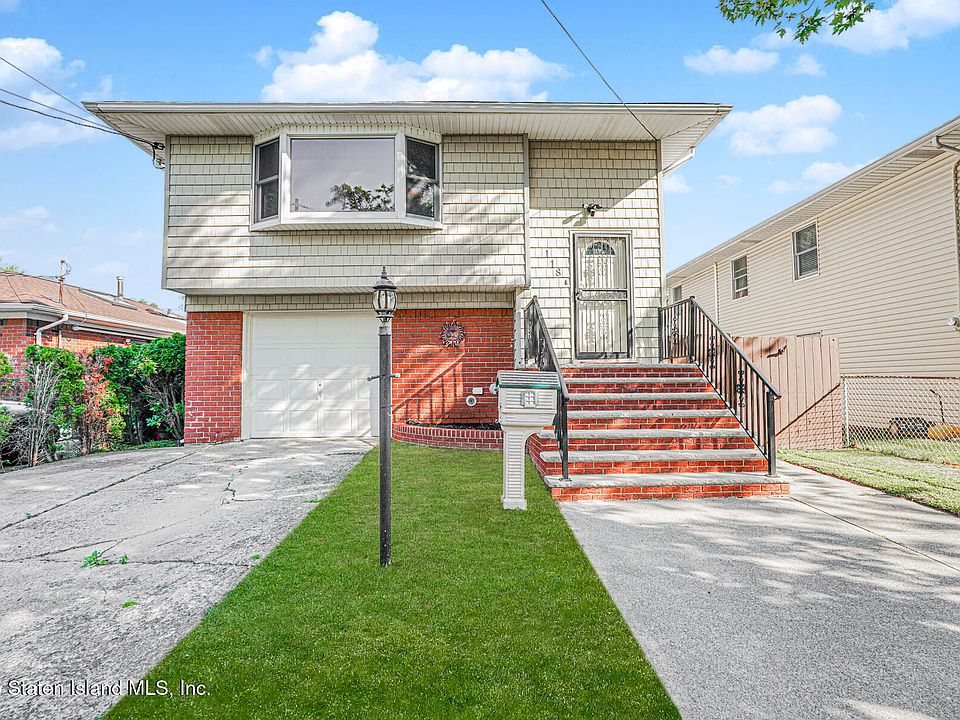1st image of 118 Greencroft Ave