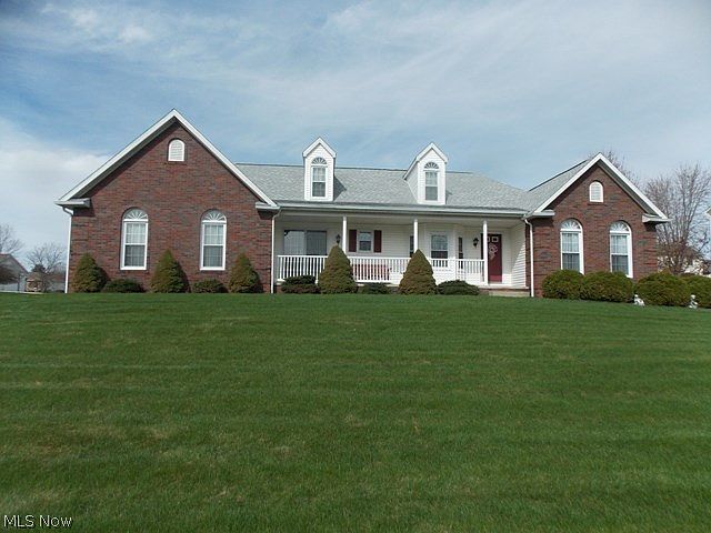 1st image of 5469 Oakridge Dr
