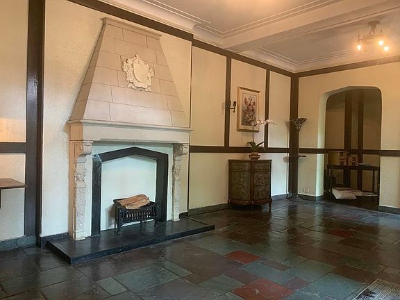 2nd image of 150 Burns St APT 3C