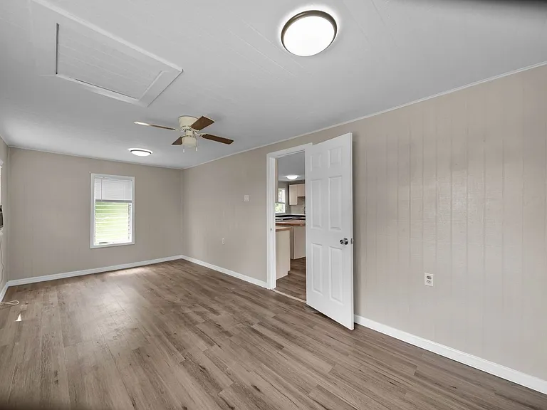 2950 Packinghouse Rd — Photo 10