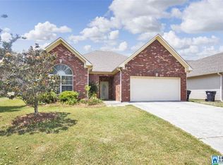 668 Waterford Ln, Calera, AL 35040