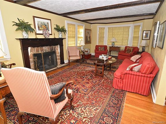 4th image of 600 Ellsworth Ave