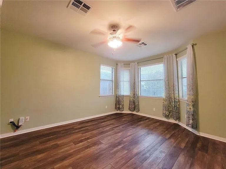 4601 Rolling Water Dr — Photo 9