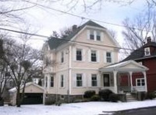 9 Lloyd St, Winchester, MA 01890
