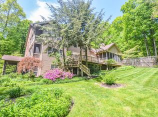 220 Victoria Dr, Granville, OH 43023