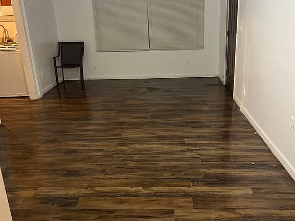 3rd image of 929 Kearse Dr
