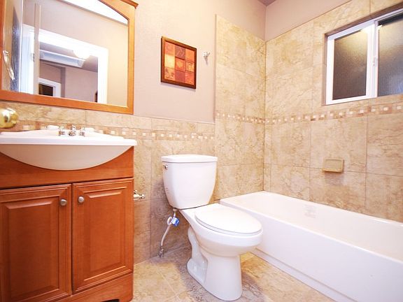 3rd image of 128 E Downington Ave