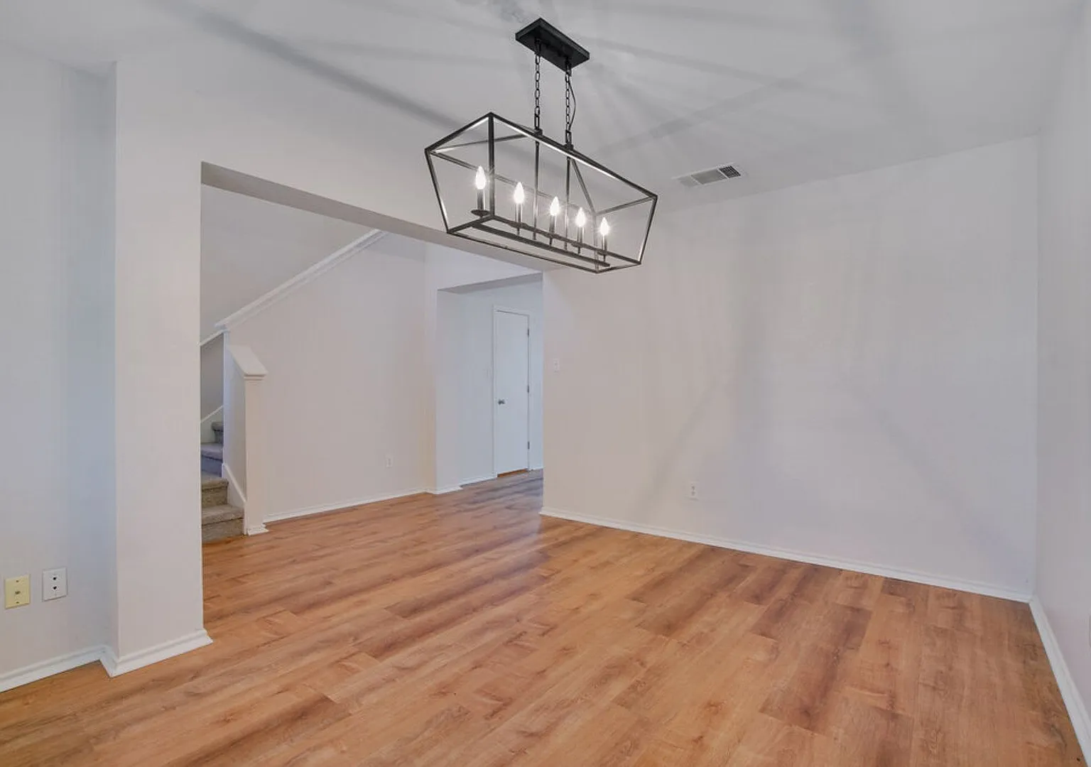 2005 Whistling Way Taylor, TX 76574 — Photo 4