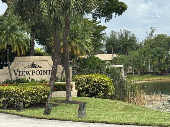 5580 Lakeside Dr APT 205, Margate, FL 33063