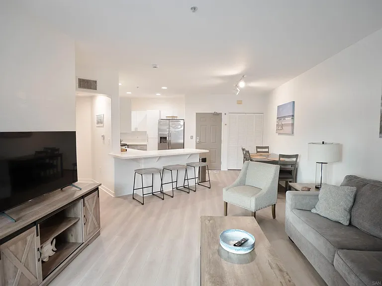 1501 Front St #329 — Photo 7